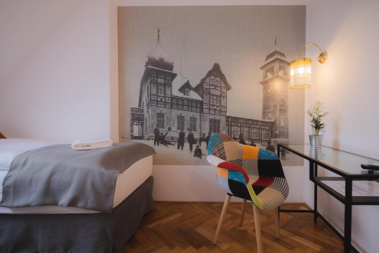 Hotel Petrin Jablonec nad Nisou Bagian luar foto