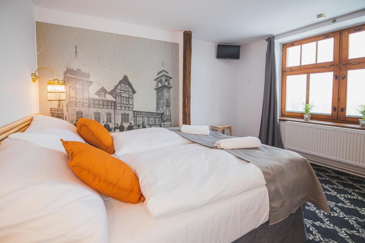 Hotel Petrin Jablonec nad Nisou Bagian luar foto