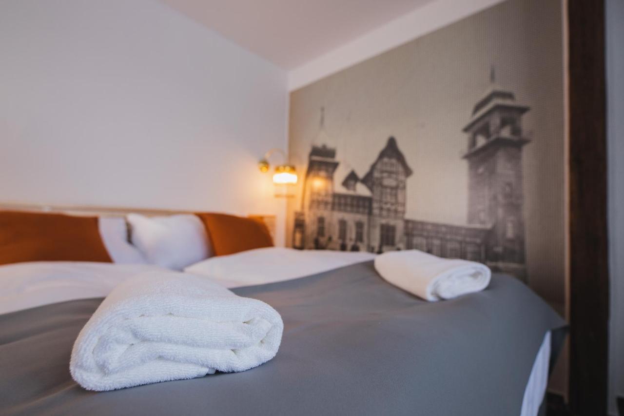 Hotel Petrin Jablonec nad Nisou Bagian luar foto
